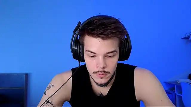 DENIS HERE online show from November 27, 2025, 6:21 pm