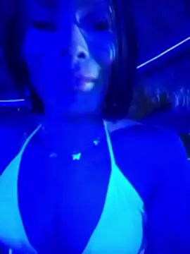 Snapshot of CoralineSweett chatting on November 6, 2025, 8:59 am CoralineSweett online show from November 6, 2025, 8:59 am