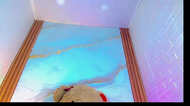 Snapshot of CoralineSweett chatting on November 22, 2025, 7:13 pm CoralineSweett online show from November 22, 2025, 7:13 pm