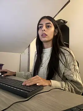 cristel 17 online show from February 13, 2025, 1:29 am