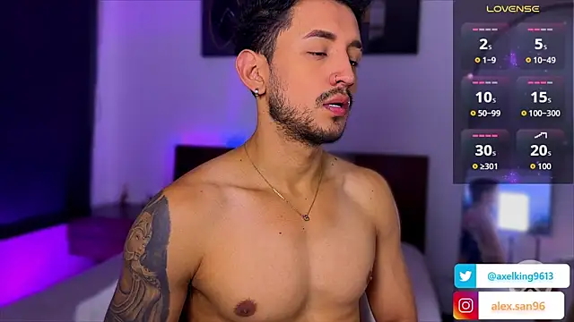 Snapshot of AxelKing1326 chatting on February 5, 2026, 10:58 pm AxelKing1326 online show from February 5, 2026, 10:58 pm