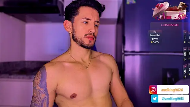 Snapshot of AxelKing1326 chatting on February 14, 2026, 10:06 pm AxelKing1326 online show from February 14, 2026, 10:06 pm