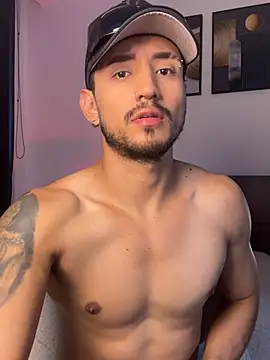 Snapshot of AxelKing1326 chatting on March 2, 2026, 10:49 pm AxelKing1326 online show from March 2, 2026, 10:49 pm