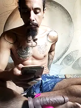 Snapshot of iirgastam3 chatting on March 12, 2025, 5:49 pm iirgastam3 online show from March 12, 2025, 5:49 pm