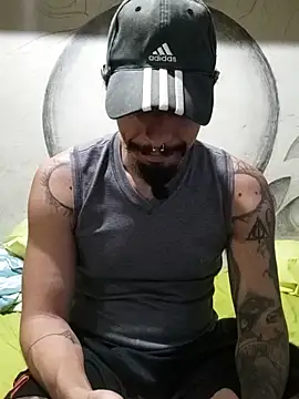 Snapshot of iirgastam3 chatting on October 10, 2025, 10:20 pm iirgastam3 online show from October 10, 2025, 10:20 pm