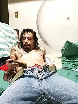 Snapshot of iirgastam3 chatting on November 9, 2025, 10:41 pm iirgastam3 online show from November 9, 2025, 10:41 pm