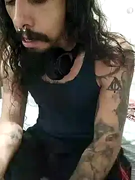 Snapshot of iirgastam3 chatting on December 23, 2025, 1:14 am iirgastam3 online show from December 23, 2025, 1:14 am