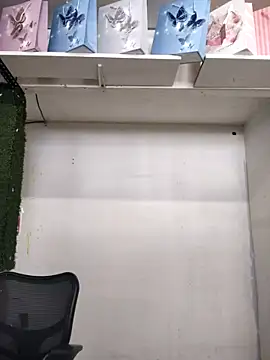 Mia Novikov online show from March 1, 2025, 8:53 pm