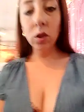 Mia Novikov online show from June 1, 2026, 4:52 pm