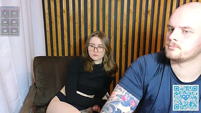 Snapshot of alicepugh chatting on December 8, 2024, 6:39 pm alicepugh online show from December 8, 2024, 6:39 pm