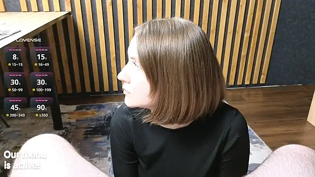 Snapshot of alicepugh chatting on November 12, 2025, 7:13 pm alicepugh online show from November 12, 2025, 7:13 pm