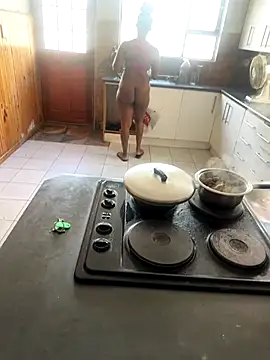 NastycoupleRZA online show from December 17, 2025, 7:14 am