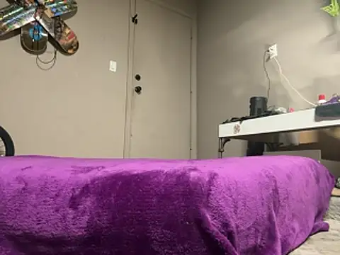 Intokink06 online show from November 18, 2025, 4:28 am