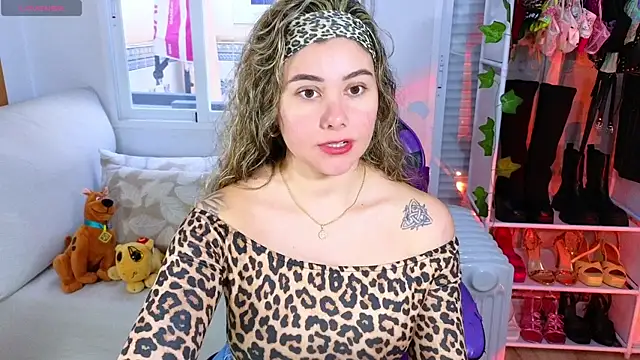 Tawny cox online show from February 27, 2025, 1:28 pm