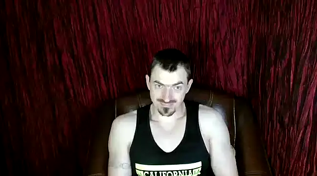 Snapshot of ConanJones chatting on December 5, 2024, 6:21 am ConanJones online show from December 5, 2024, 6:21 am