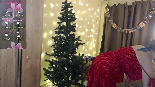  miss ella  online show from December 10, 2024, 4:17 pm