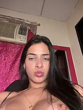 violetta-brown1 online show from September 15, 2025, 3:50 am