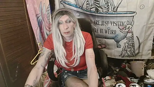 Ombeline1 online show from February 2, 2026, 6:17 pm