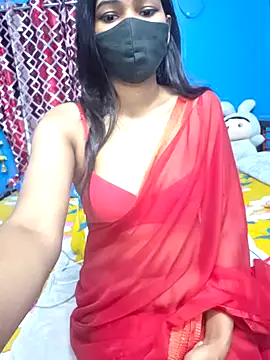 Snapshot of Triha_18 chatting on January 8, 2026, 2:19 pm Triha 18 online show from January 8, 2026, 2:19 pm