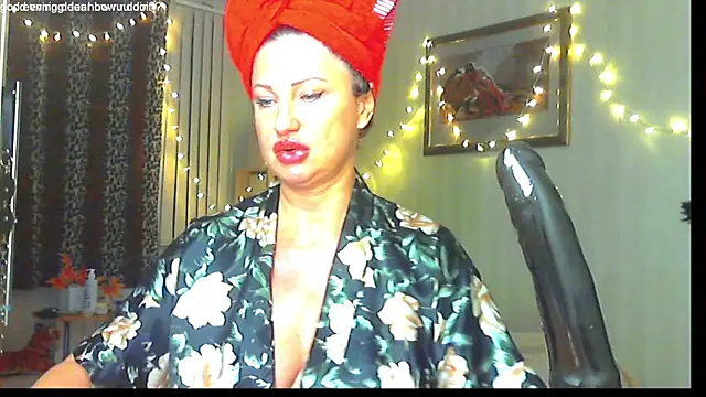 Snapshot of hornymommy69_ chatting on January 12, 2025, 3:03 pm hornymommy69  online show from January 12, 2025, 3:03 pm