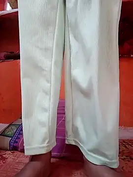 Mangla Bhabhi online show from March 19, 2025, 6:03 am