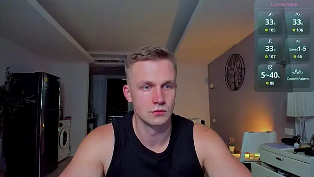 Samuel Andrew online show from April 4, 2026, 4:44 am