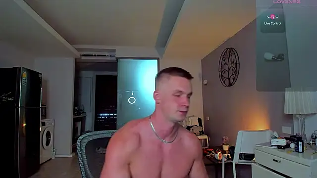 Samuel Andrew online show from April 11, 2026, 3:44 am