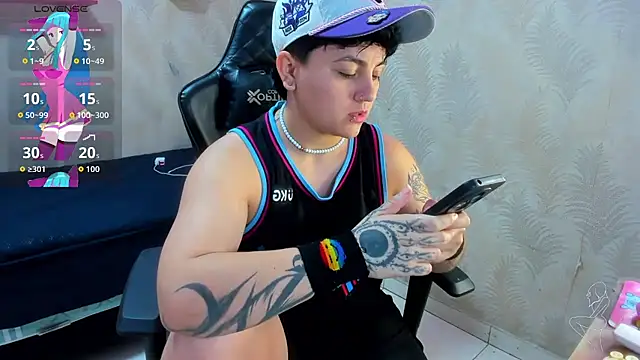 isabeautyx19 online show from November 22, 2025, 4:50 pm