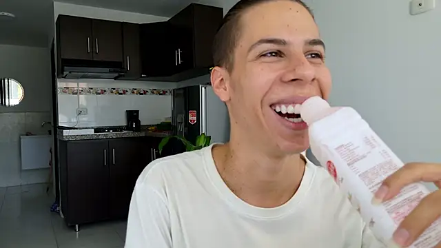 grey   27 online show from February 19, 2025, 6:00 pm