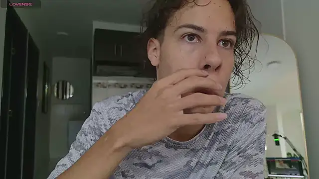 grey   27 online show from April 14, 2026, 11:27 am