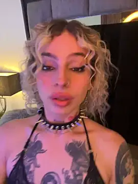 Bonnie vega online show from November 22, 2025, 9:36 pm