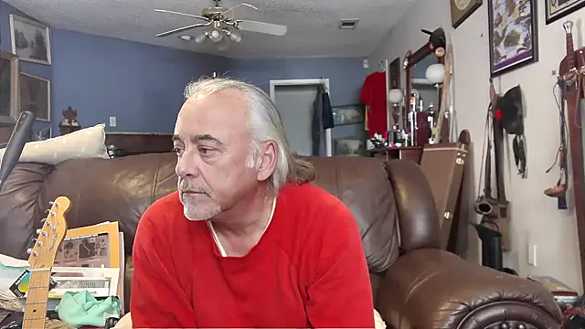 PincheDave4u online show from January 15, 2025, 8:26 pm