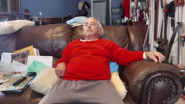 PincheDave4u online show from February 5, 2025, 8:57 pm