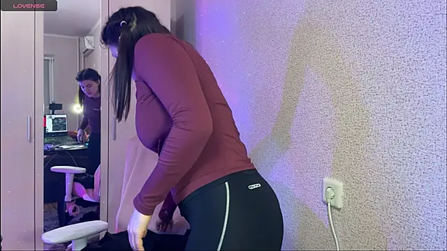 Katrin  kiss online show from February 13, 2025, 10:00 pm