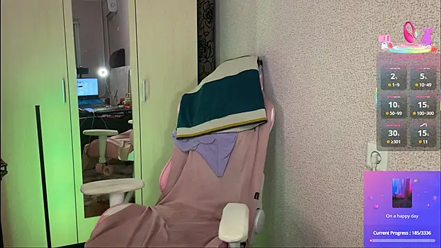 Katrin  kiss online show from March 18, 2025, 5:10 pm