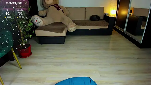 Carolina bby online show from March 24, 2026, 7:41 pm