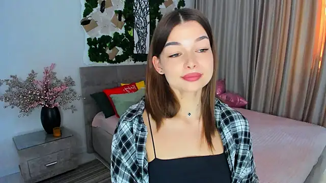 Snapshot of ContinentOfTranquility chatting on March 10, 2025, 4:38 am ContinentOfTranquility online show from March 10, 2025, 4:38 am