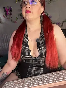 NinaGauther online show from June 26, 2026, 3:16 pm