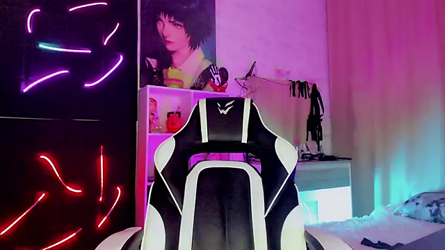 snake  bites online show from October 6, 2025, 10:07 pm