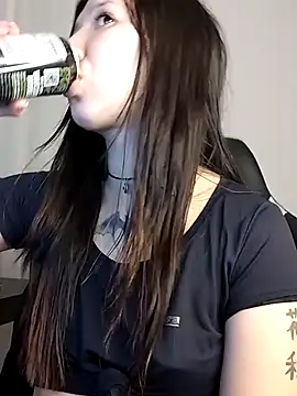 Japabaixinha online show from January 4, 2025, 3:18 am