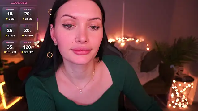 MilaSecrett online show from February 7, 2026, 3:38 pm