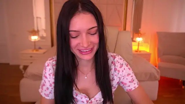 Snapshot of MilaSecrett chatting on July 13, 2026, 6:27 am MilaSecrett online show from July 13, 2026, 6:27 am