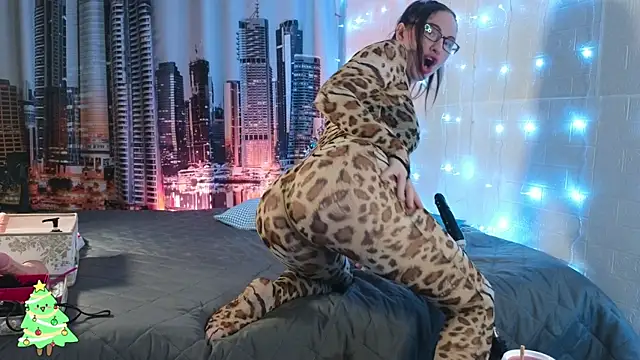 Snapshot of DashaHart chatting on December 13, 2025, 7:53 pm DashaHart online show from December 13, 2025, 7:53 pm