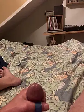 LivingLegend1978 online show from September 28, 2025, 5:18 pm