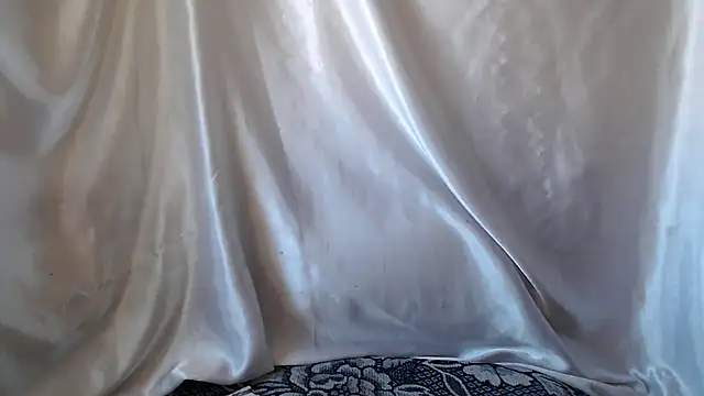 Snapshot of Burberrry_ chatting on March 22, 2025, 5:06 am Burberrry online show from March 22, 2025, 5:06 am