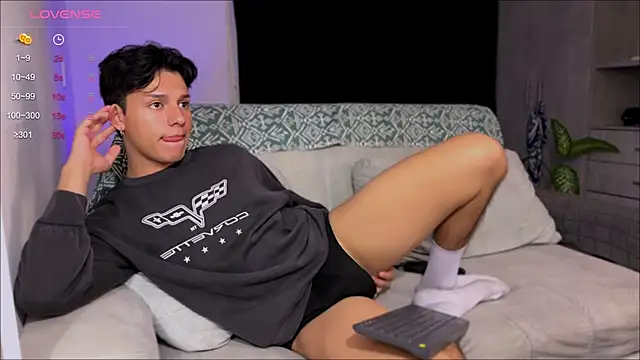 Alexxblue online show from February 11, 2025, 2:03 am