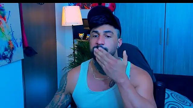 naugthy dominant online show from November 14, 2025, 11:46 pm