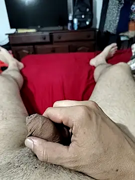 quierodarleche69 online show from November 30, 2025, 7:23 am