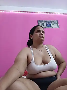 Snapshot of brunnette_hot chatting on June 9, 2026, 10:27 am brunnette hot online show from June 9, 2026, 10:27 am