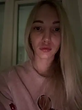 Adelina0001 online show from January 11, 2025, 5:40 pm